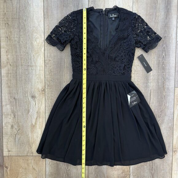 NWT Lulus Black Lace Skater Dress Sz XS LBD Crochet Lace Mini Angel in Disguise - Picture 11 of 14